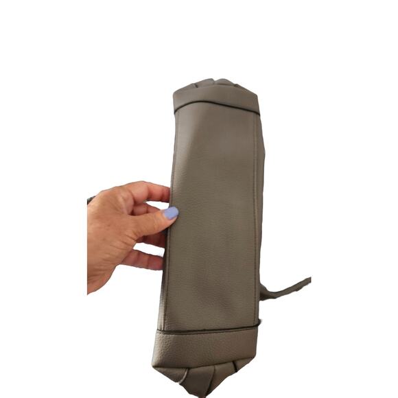 Rosetti Gray Faux Leather Tote Bag – Multiple Zippered Compartments - Picture 8 of 8